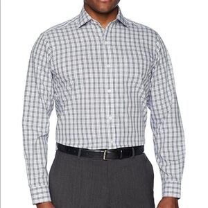 Buttoned Down long sleeved plaid dress shirt NWT